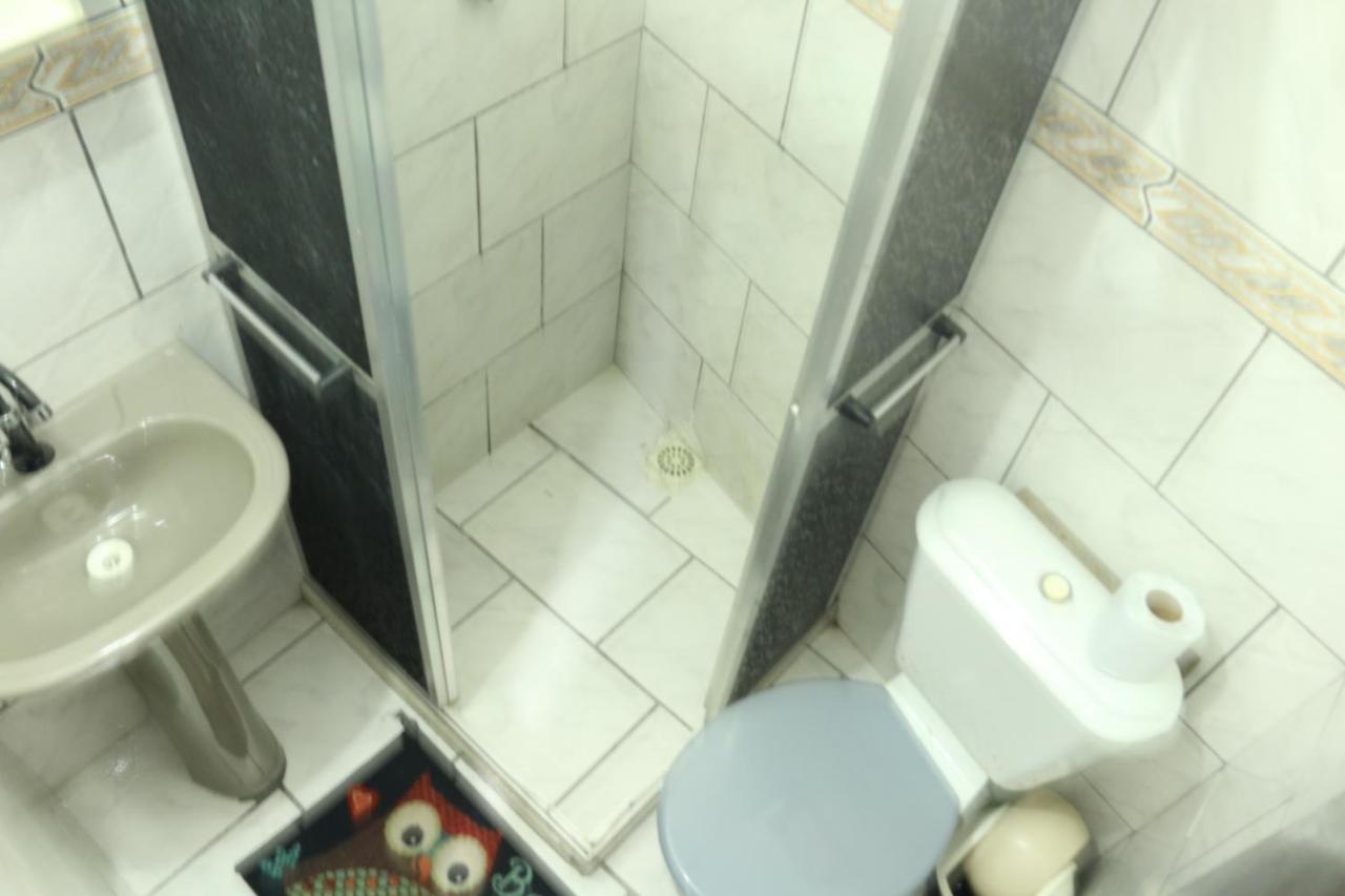 Hostel Rio Das Ostras Rio das Ostras Bagian luar foto