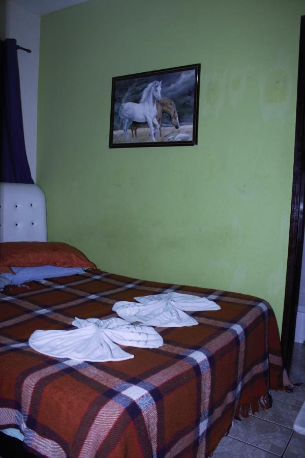 Hostel Rio Das Ostras Rio das Ostras Bagian luar foto